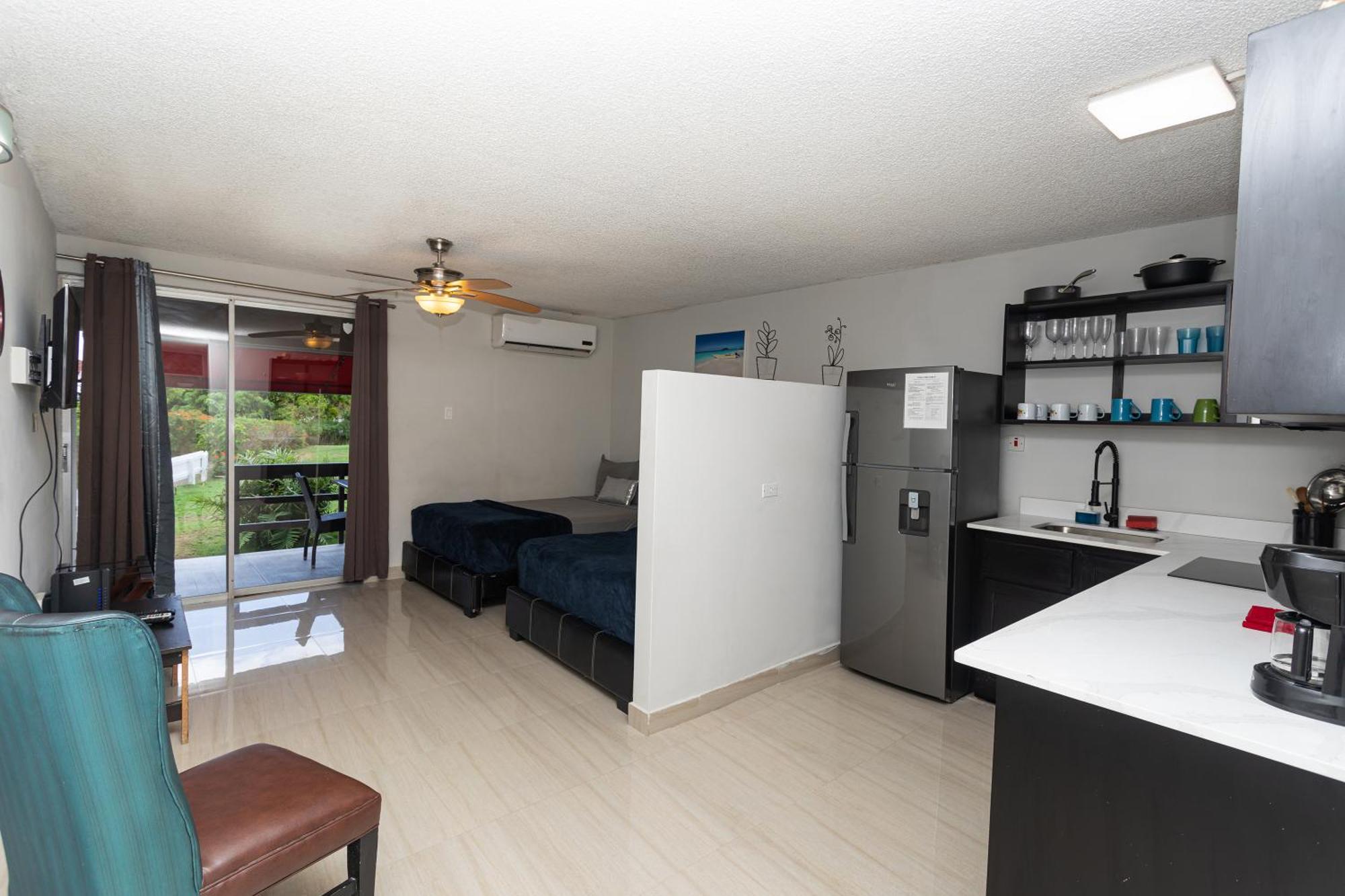 Montego Bay Club Apartments Exterior foto