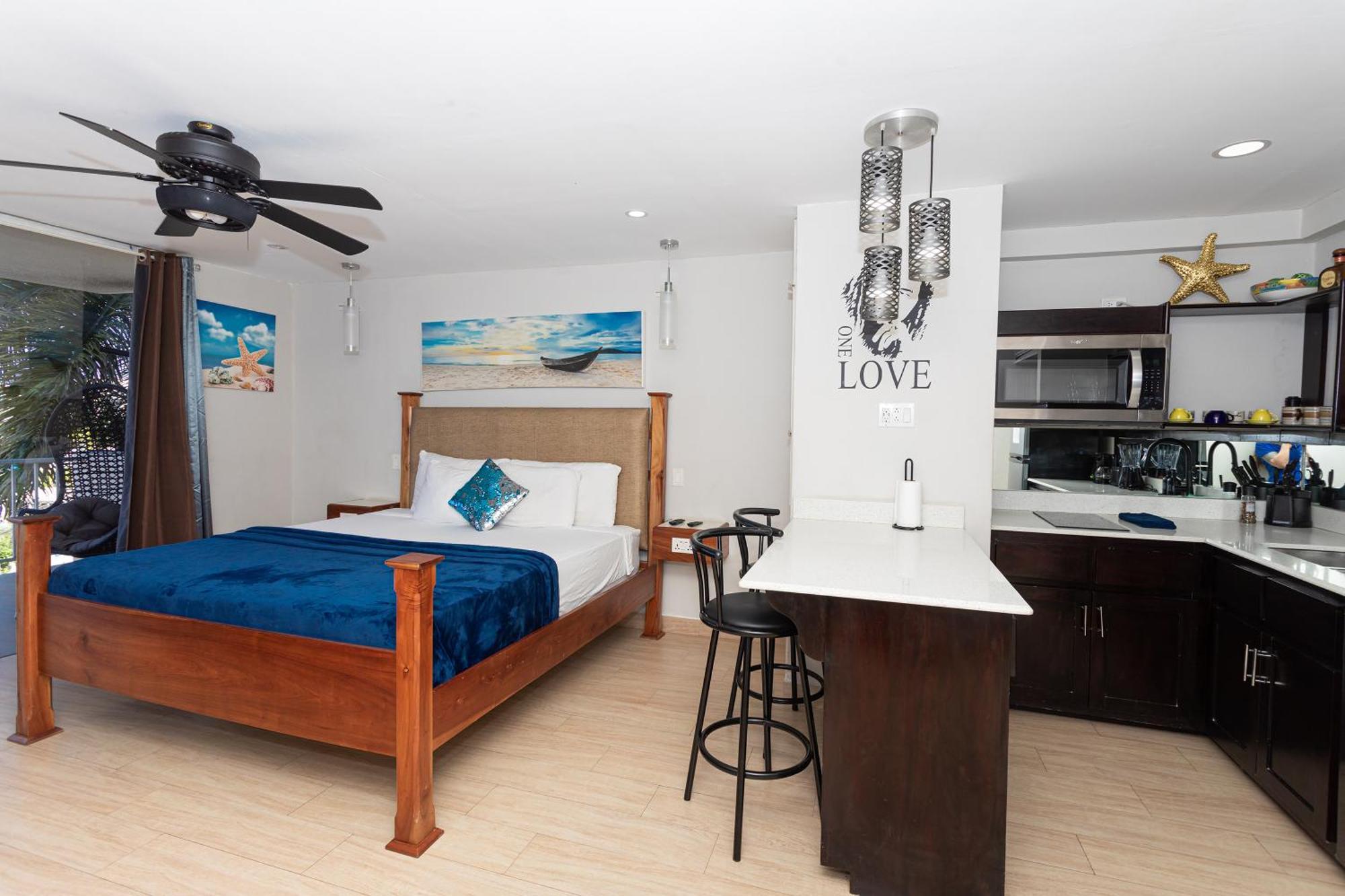 Montego Bay Club Apartments Exterior foto