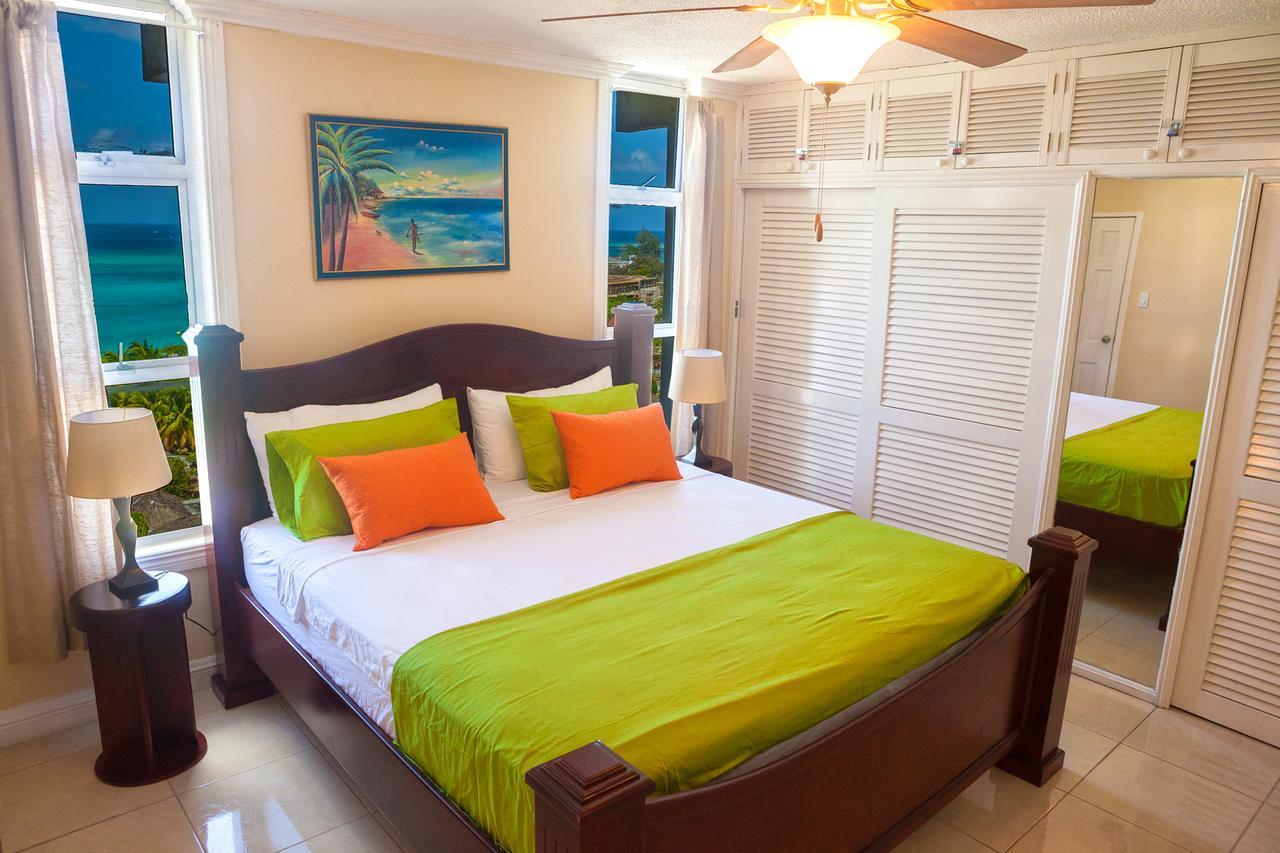 Montego Bay Club Apartments Exterior foto
